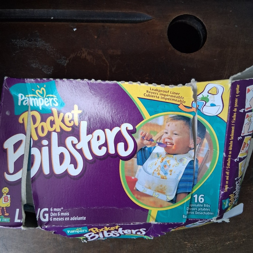 Bibsters - Large Single Use Bibs 6mos plus. NIB Pampers 8 Ct 2002 Sesame Street